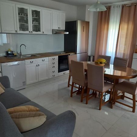 Holiday House Tunjarice أوبروفاتش المظهر الخارجي الصورة
