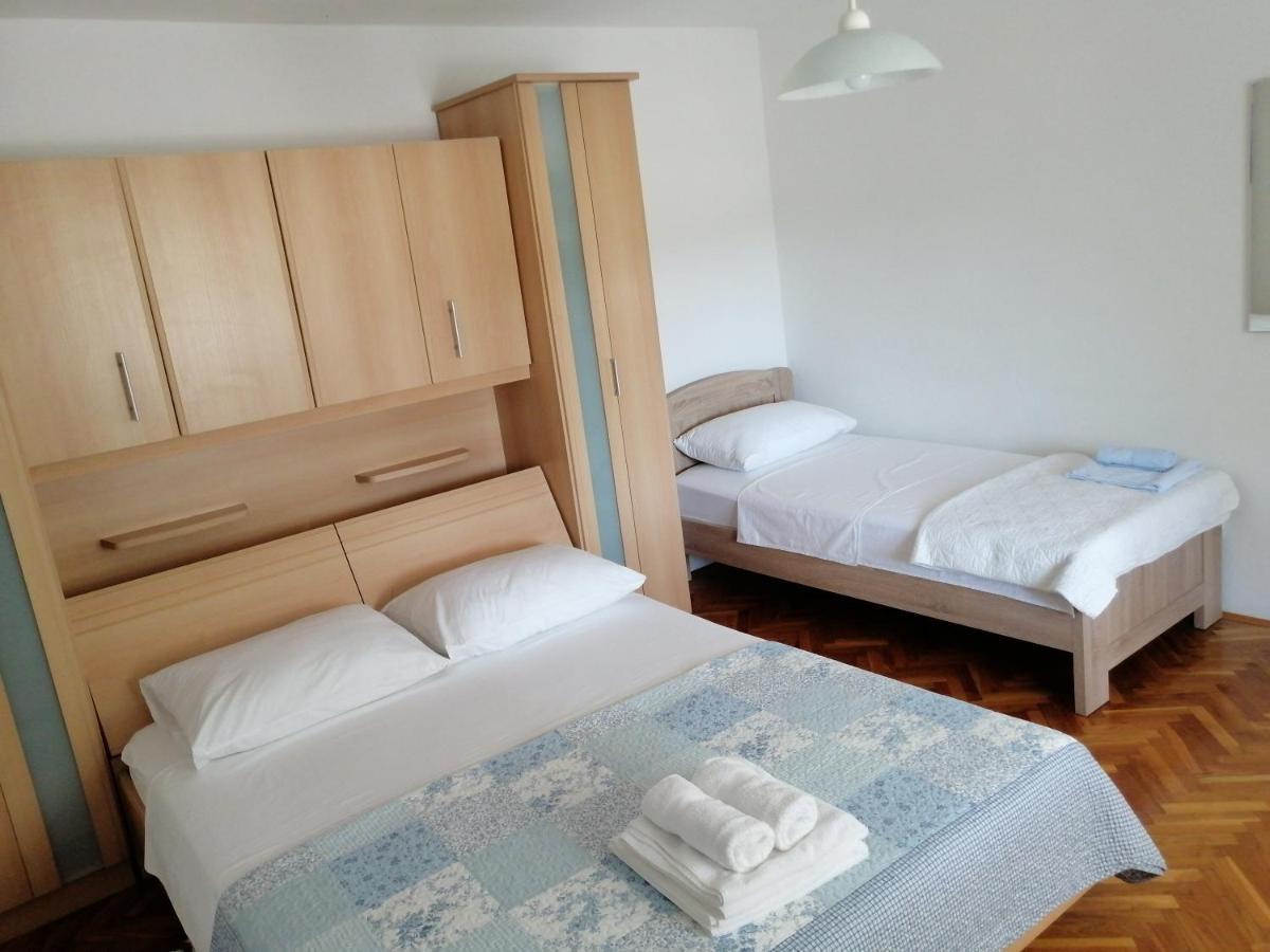 Holiday House Tunjarice أوبروفاتش المظهر الخارجي الصورة