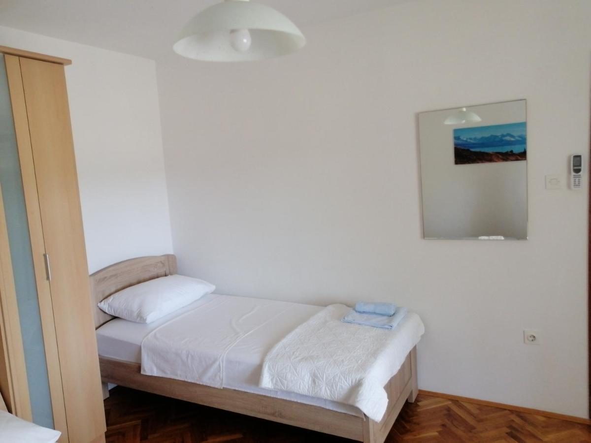 Holiday House Tunjarice أوبروفاتش المظهر الخارجي الصورة