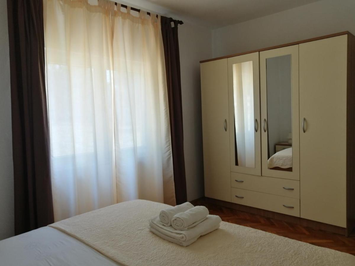 Holiday House Tunjarice أوبروفاتش المظهر الخارجي الصورة